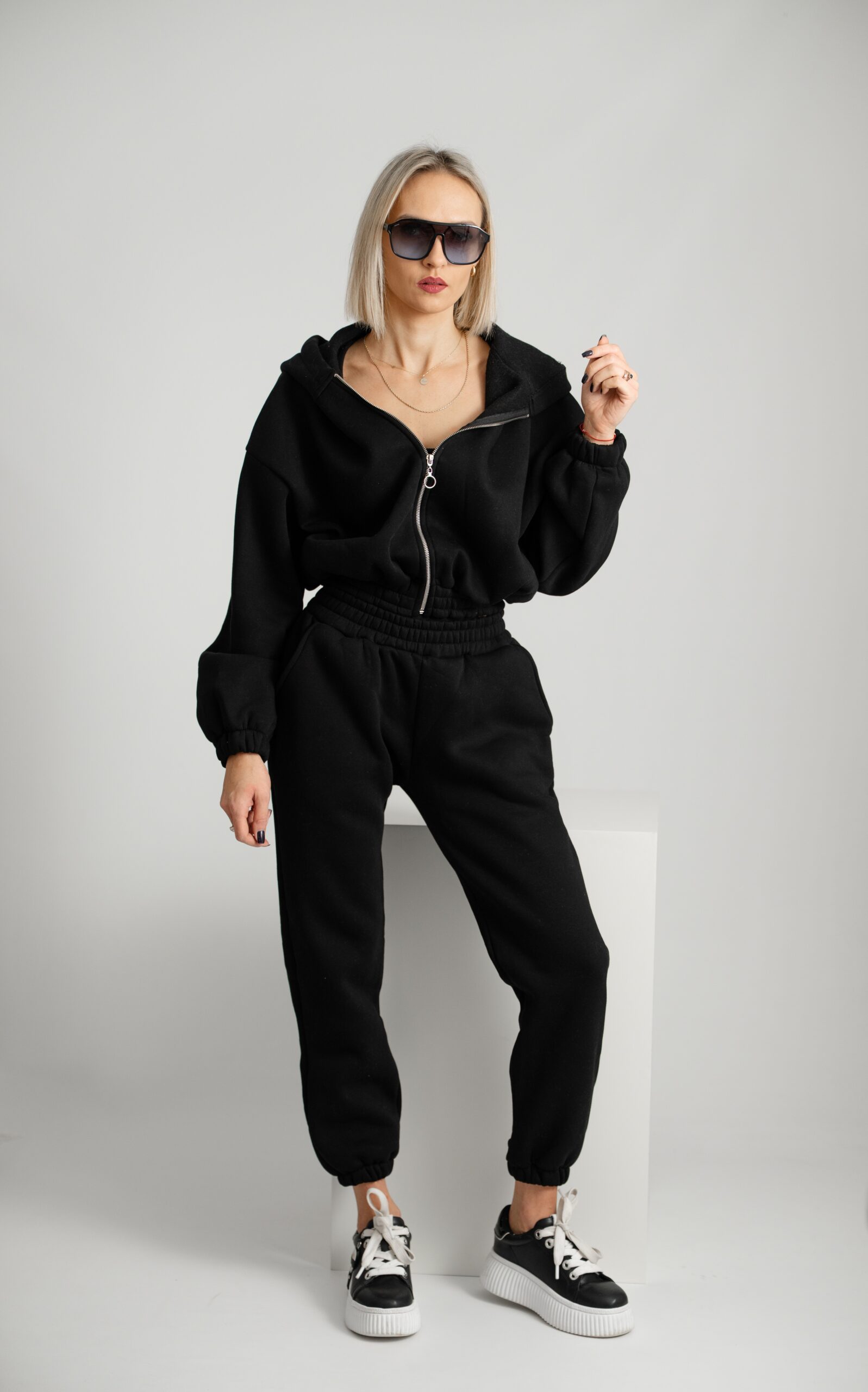 KOMPLET DRESOWY 3SET BLUZA+SPODNIE+BODY – CZARNY - obrazek 6